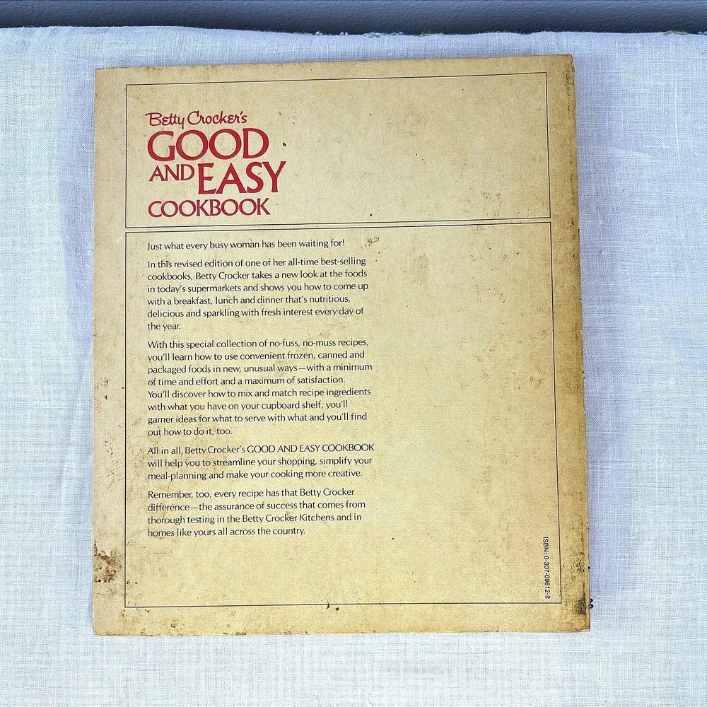 Vintage Betty Crocker Good and Easy Cookbook 1970s Spiral Bound Revised Edition
